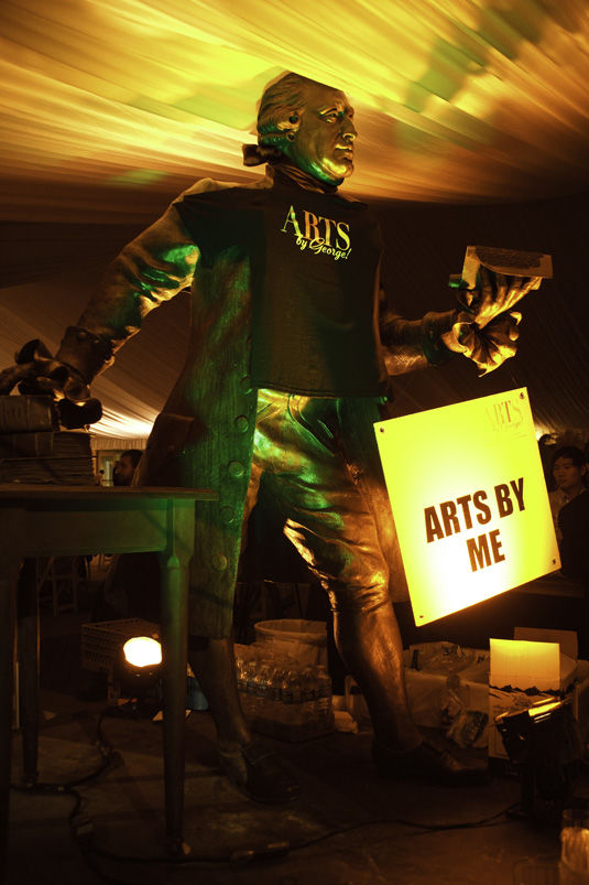 Main-arts by me next to Luke.JPG